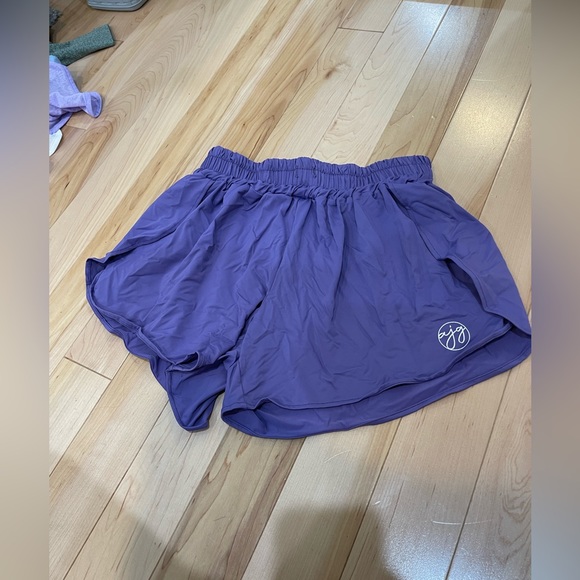 Fourthirteen Apparel - AJG Collection Shorts - Picture 2 of 3